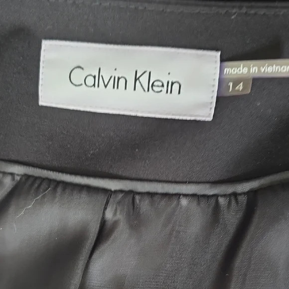 Calvin Klein Cream Black Sheath Jacket and Skirt Suit - Picture 8 of 12